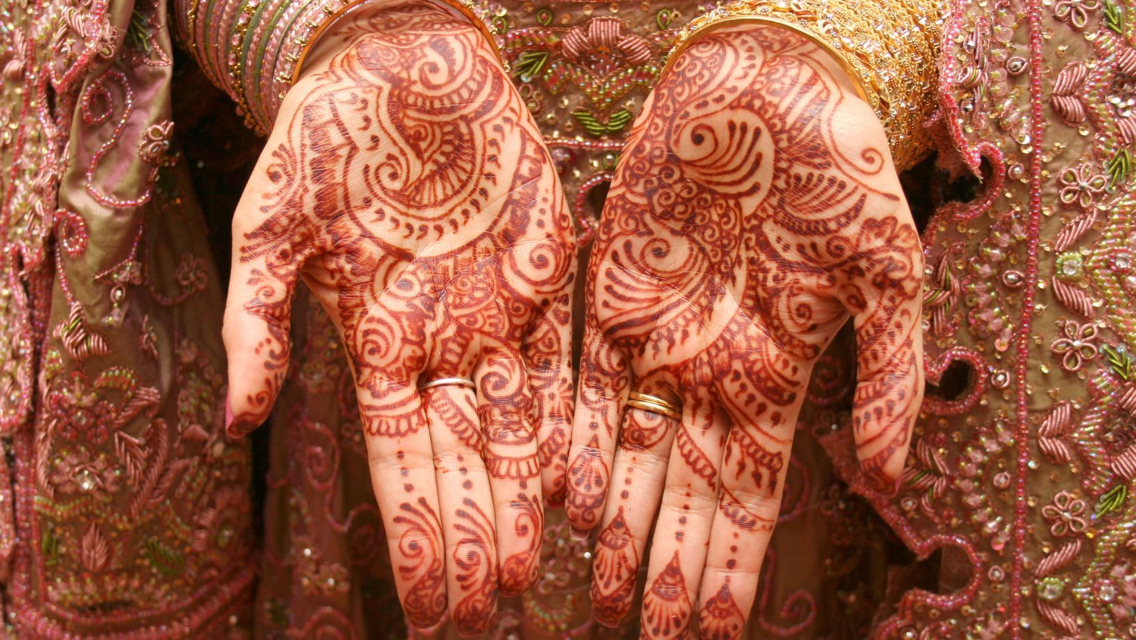 arabic:halhzhy_rjw= mehndi